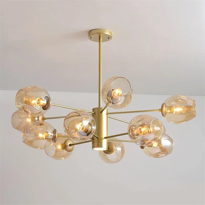 moderne noordse kroonluchter van glas en ijzer voor decoratie