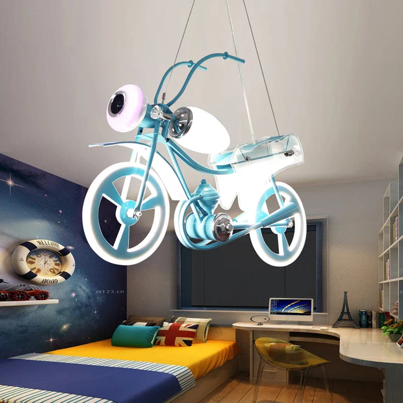 creatieve noordse led-kroonluchter voor kinderkamer in acryl met motorfiets