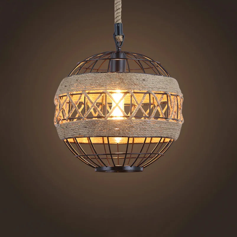 retro lampenkroonluchter in henneptouw voor restaurant bar café