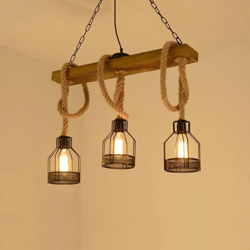 retro industriële kroonluchter met 3 houten koppen en henneptouw
