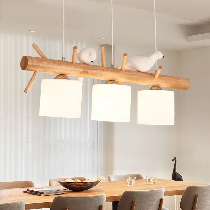 Noordelijke Scandinavische houten kroonluchter
