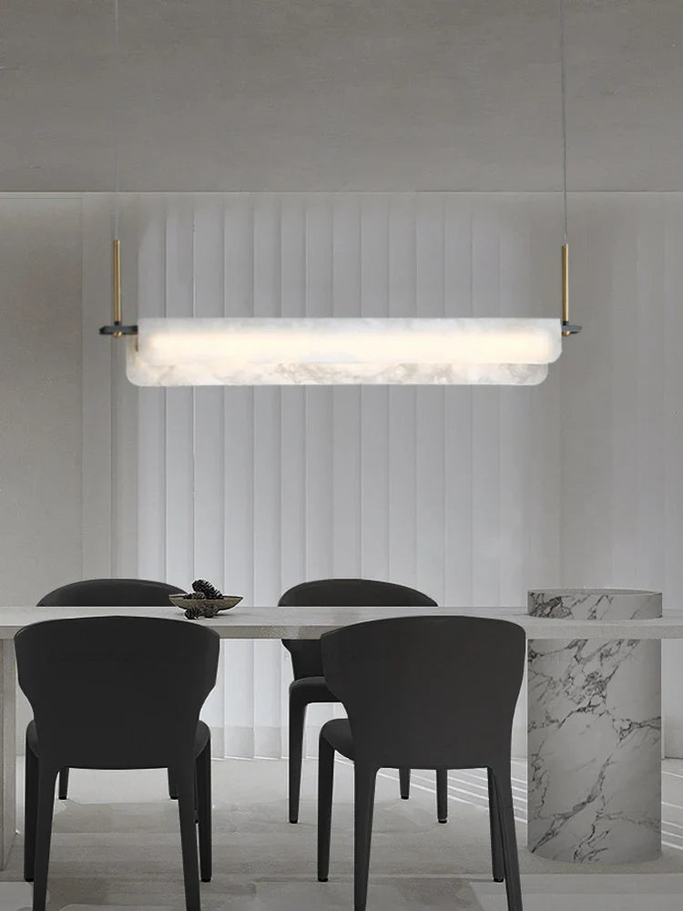 kroonluchter van natuurlijk Spaans marmer en koper voor moderne decoratie