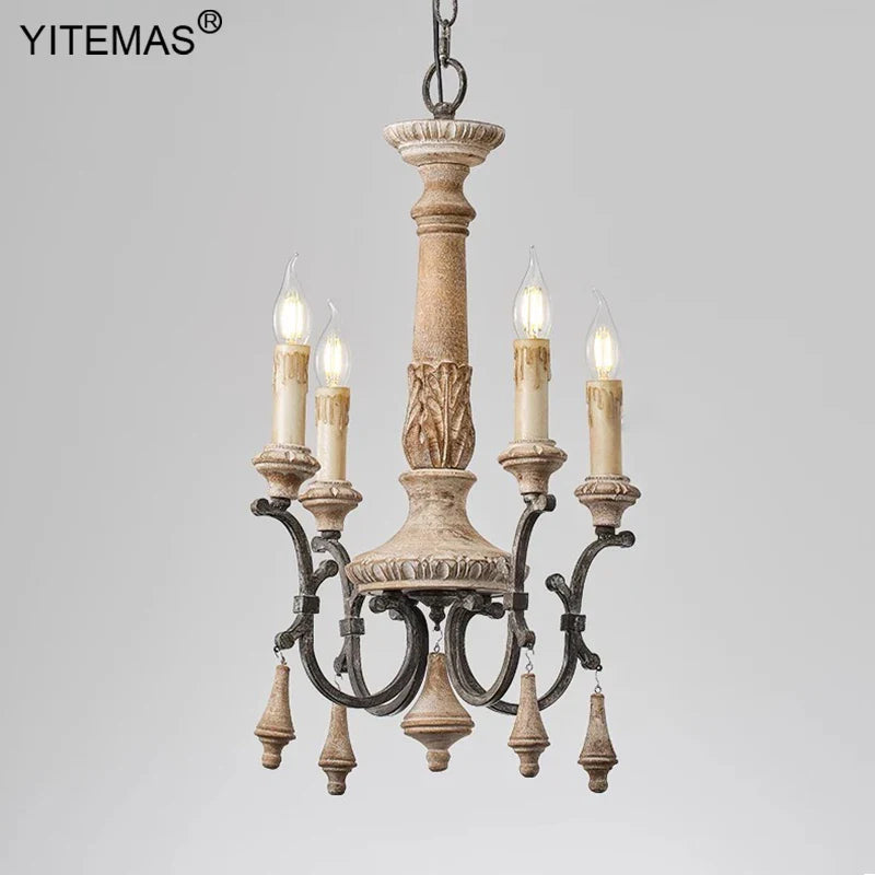 Elegant vintage houten kroonluchter