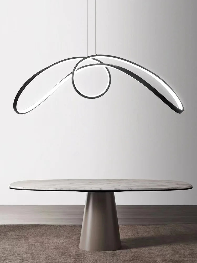 Lichte aluminium vlinder kroonluchter met design