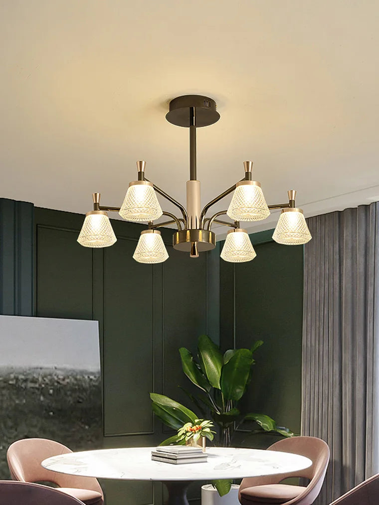 Moderne kroonluchter voor decoratieve noordelijke binnenverlichting