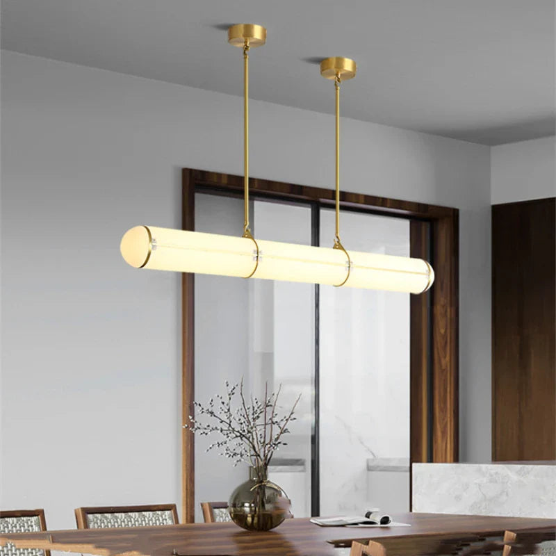 minimalistische Noordse kroonluchter voor restaurant en café