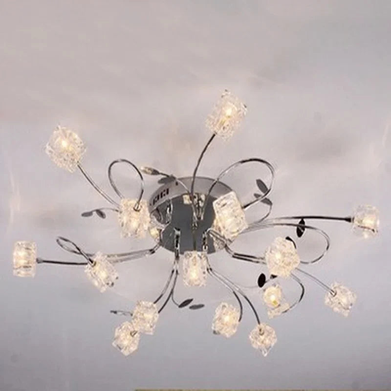 moderne kroonluchter van verchroomd metaal met kristal en led-verlichting