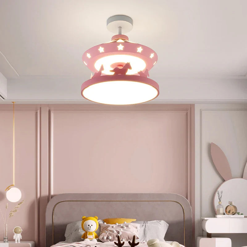 minimalistische moderne kroonluchter voor kinderkamer, licht en warm