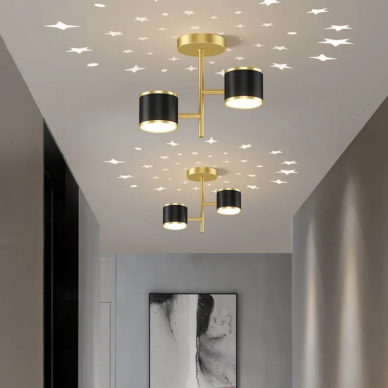 Madina moderne bolplafondlamp, metaal/acryl, zwart/goud, gang