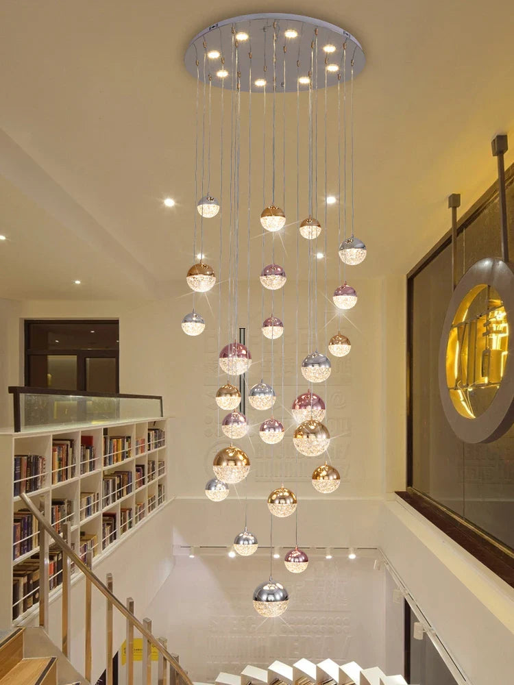 moderne kroonluchter met acrylbollen voor luxe binnenverlichting