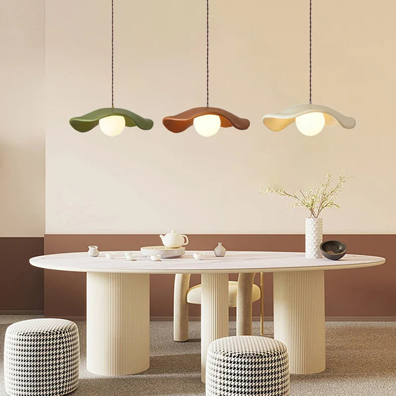 minimalistische Scandinavische wabi sabi designlamp voor moderne decoratie