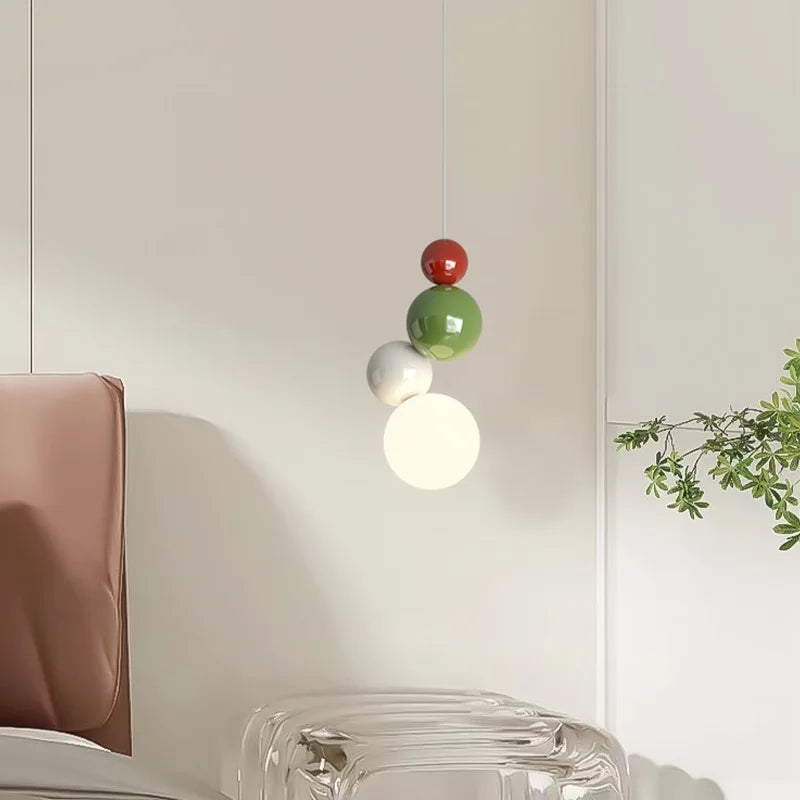 ronde metalen hangkroonluchter voor kinderkamer