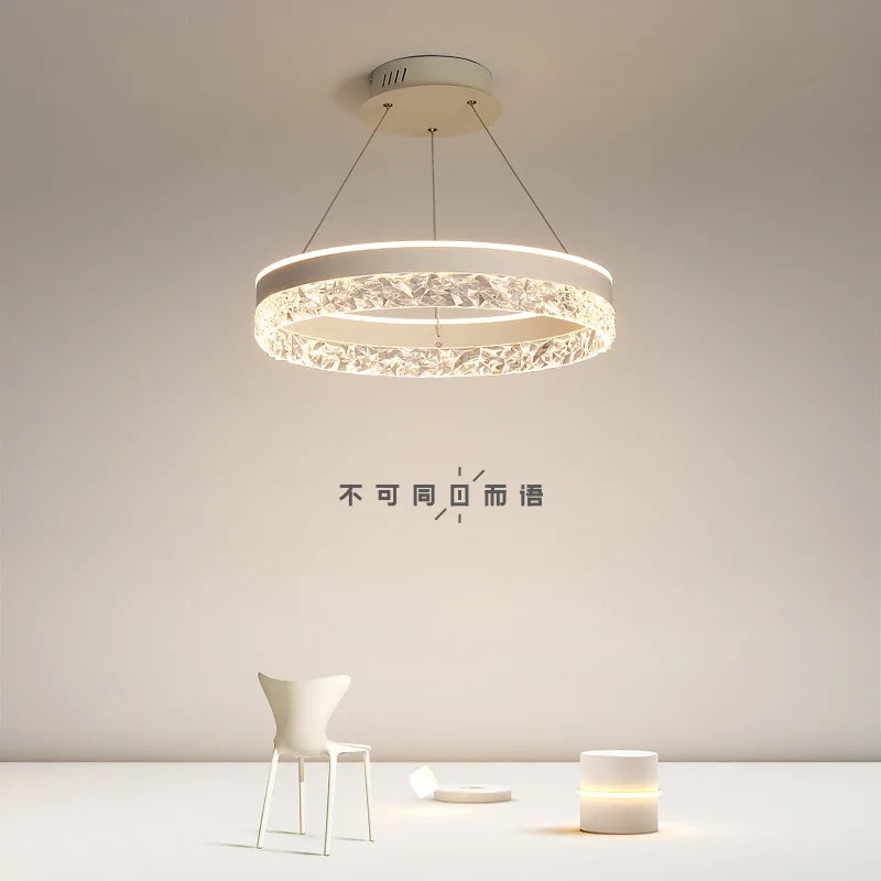 minimalistische moderne led-kroonluchter met kristallen ringen