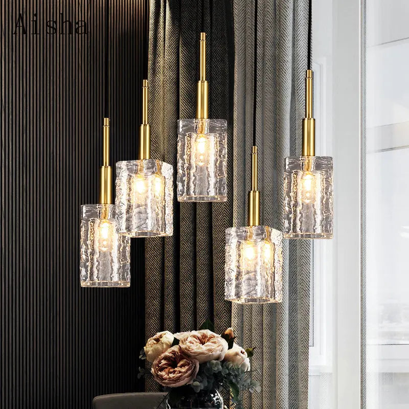 gouden kristallen design kroonluchter voor een elegant en modern interieur