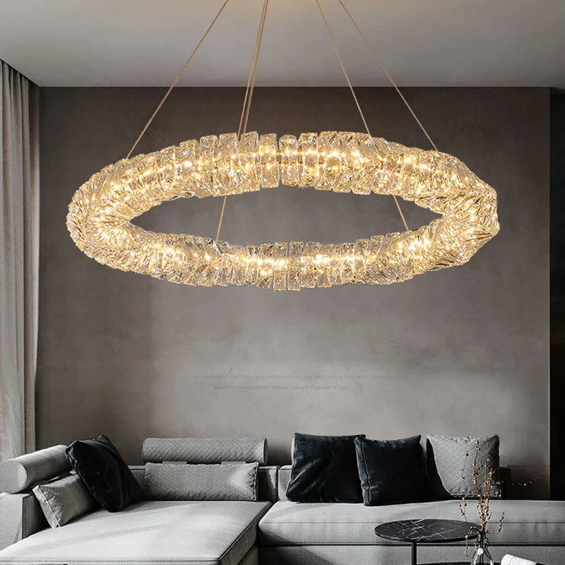 Dimbare gouden kroonluchter ringlicht binnen huis slaapkamer eetkamer woonkamer modern luxe kristal LED