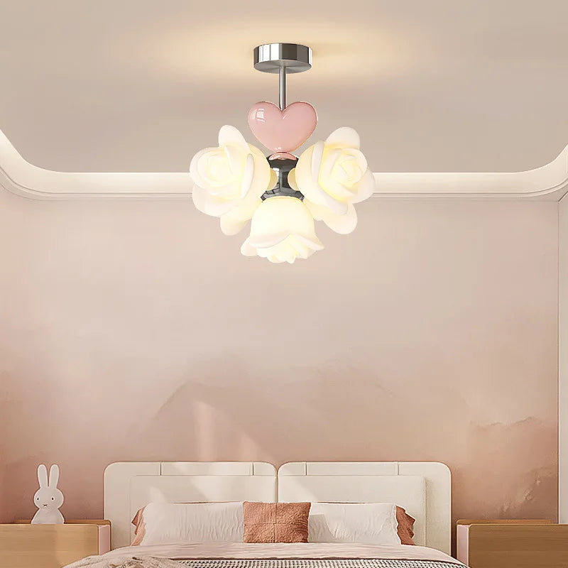 led-kroonluchter met roze bloemen voor romantische en warme kinderkamerdecoratie