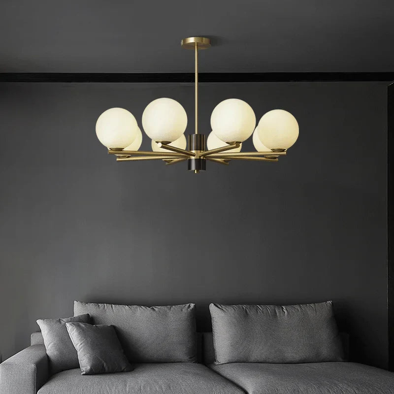 minimalistisch creatief Scandinavisch koperen designlamp voor een elegant interieur