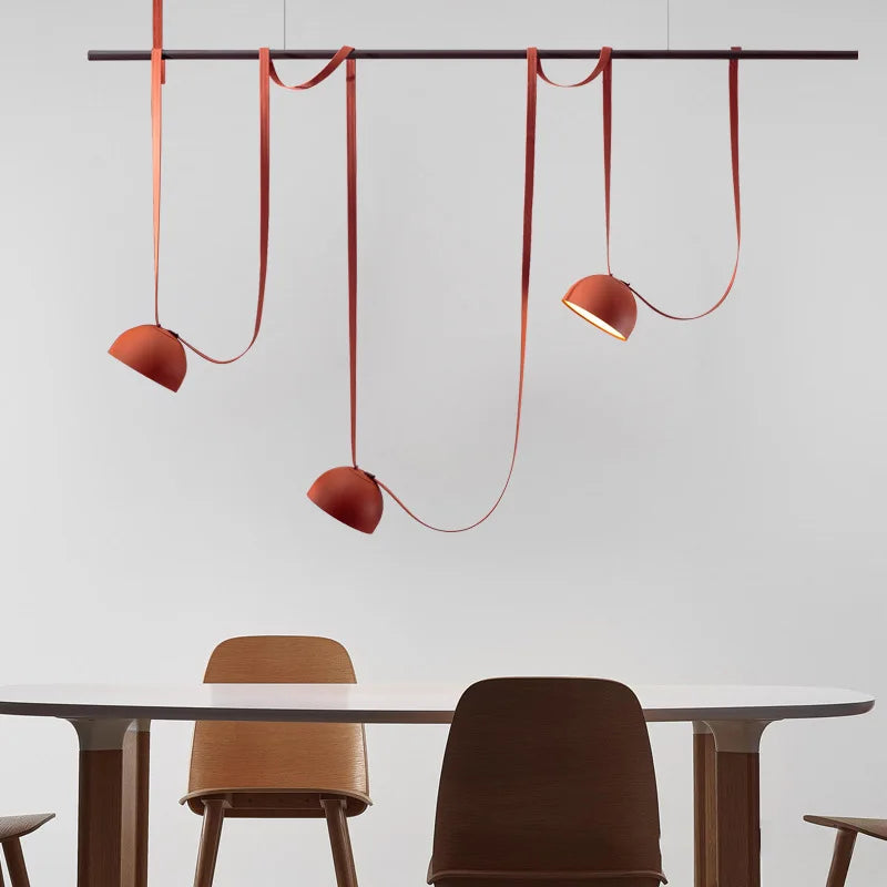 artistieke led-kroonluchter in riemvorm voor interieur
