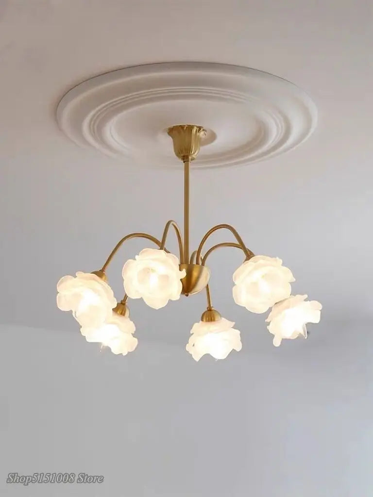 retro messing hanglamp in Franse stijl met bloemvorm