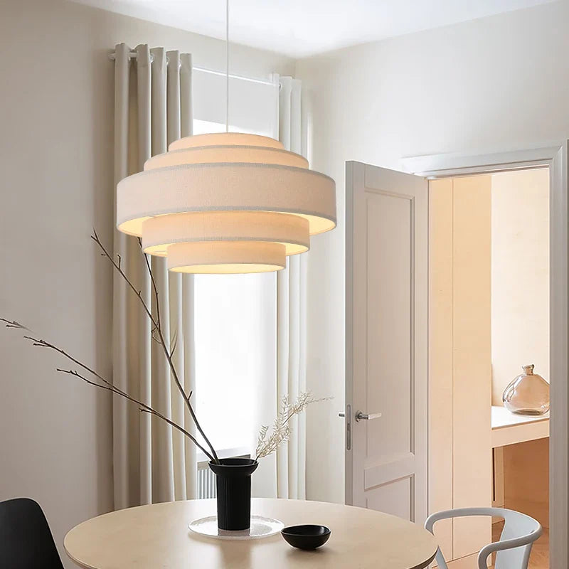 creatieve stoffen hanglamp voor gepersonaliseerde minimalistische verlichting