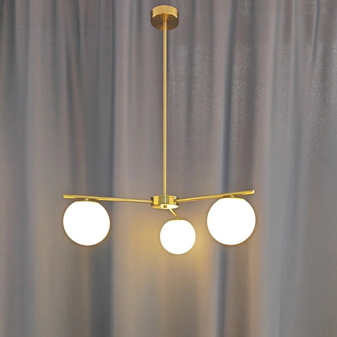 Elegante moderne Scandinavische kroonluchter.