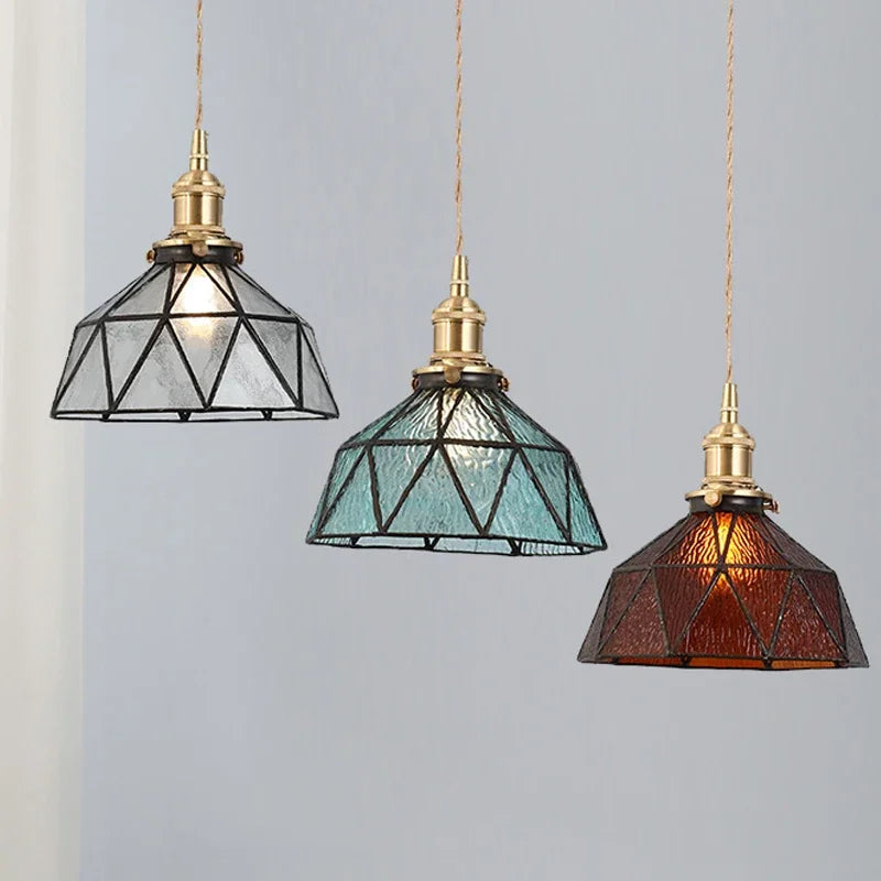Heldere eigentijdse Noordse lamp