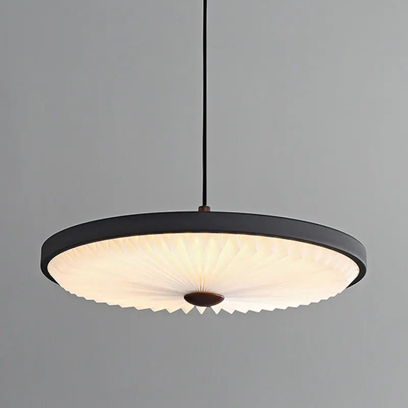 moderne ronde kroonluchter met hoogwaardige geplooide led-balk