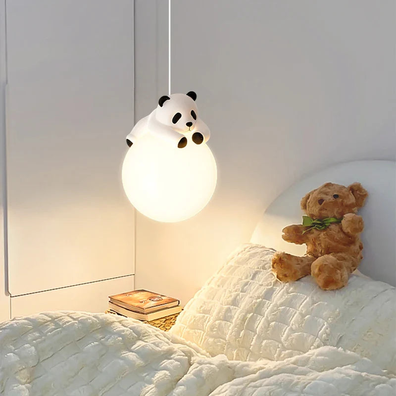 hangende panda kroonluchter van hars voor kinderkamer
