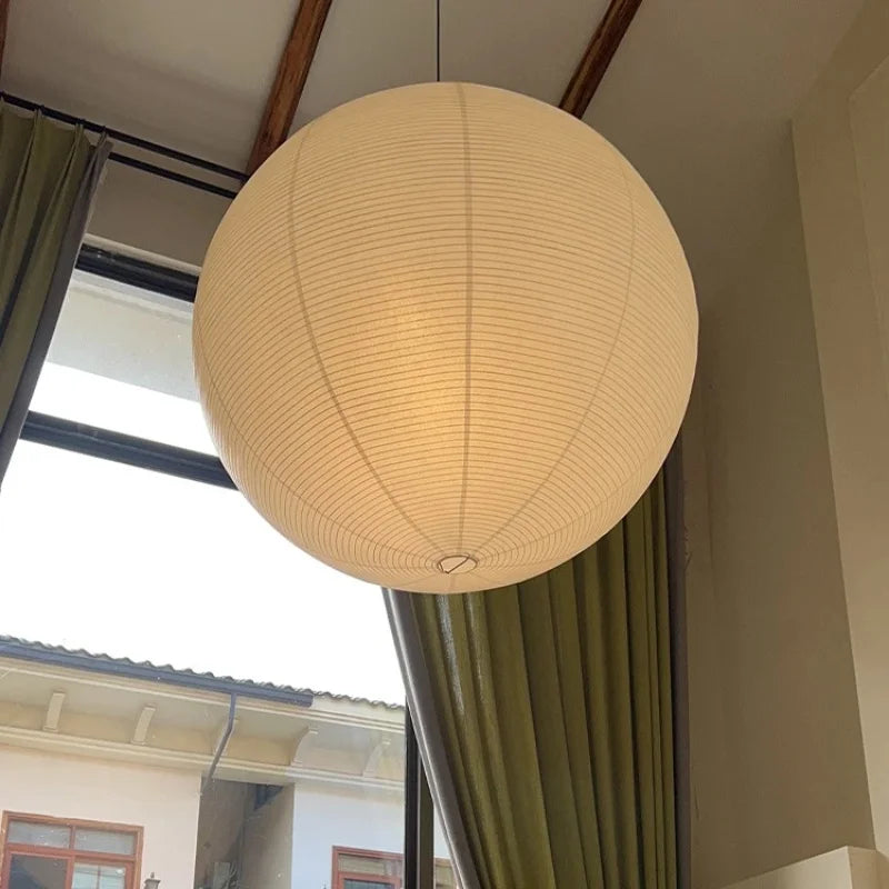 Minimalistische witte houten LED hanglamp