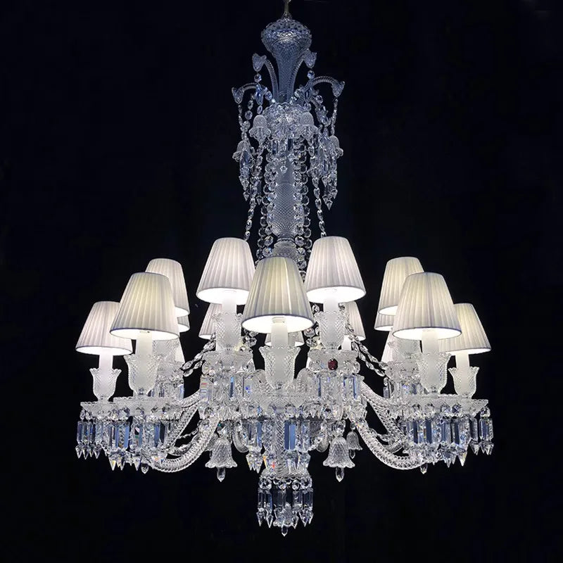 transparante kristallen kroonluchter voor elegante en verfijnde verlichting