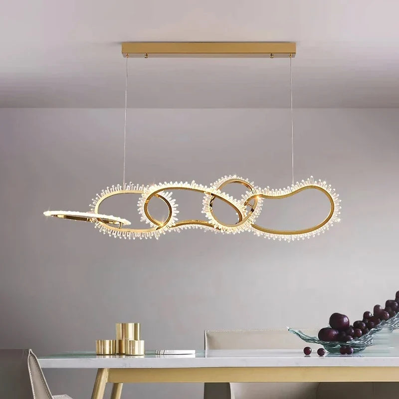 luxe kristallen kroonluchter met moderne led ringen