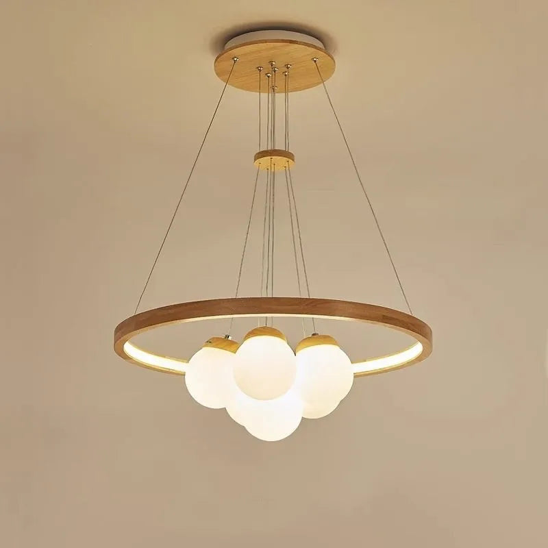 Elegante noordse houten hanglamp