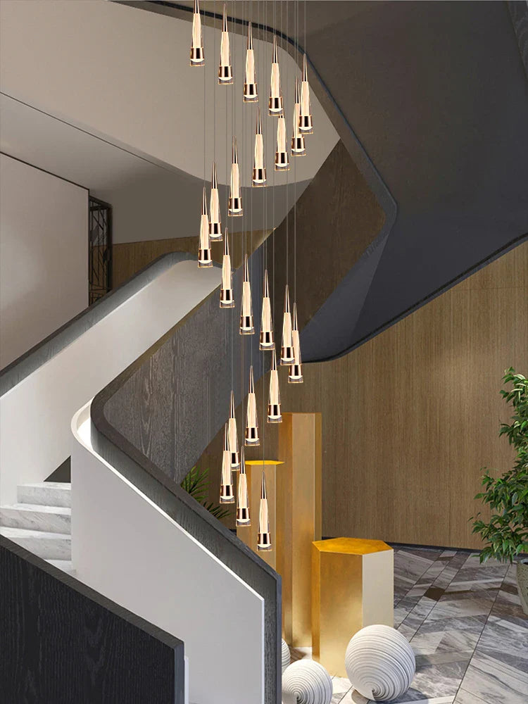 minimalistische moderne kroonluchter voor trap met eigentijds acryl design