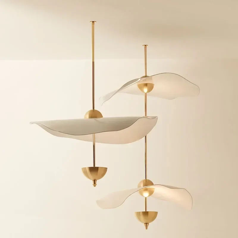 Moderne hangende Noordse acryl kroonluchter met lotusblad kunst