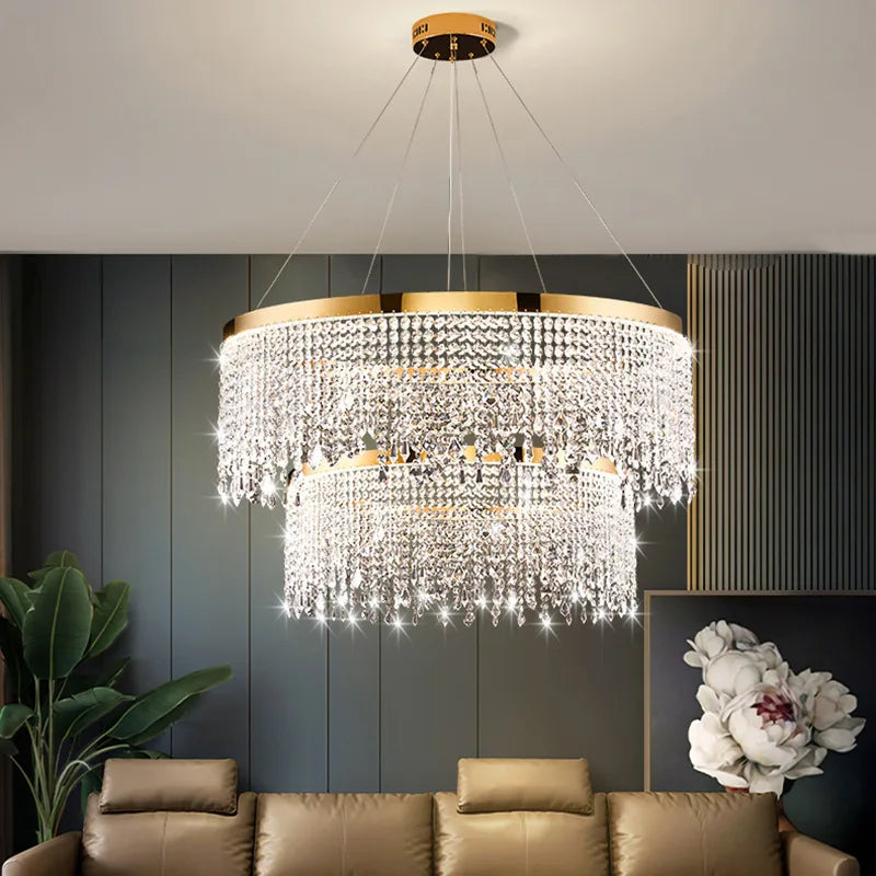 moderne kristallen kroonluchter met cirkelvormig design en luxe hangverlichting