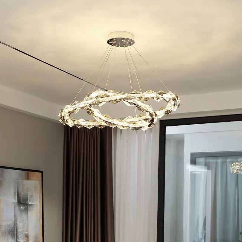 moderne kristallen kroonluchter voor een elegante en minimalistische sfeer