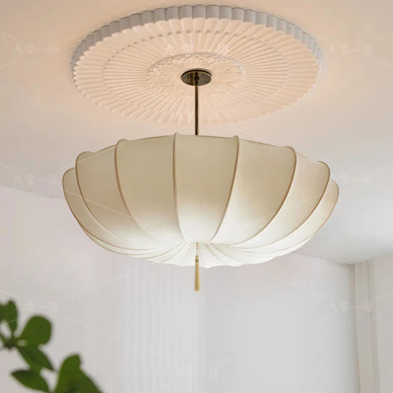 Elegant vintage kroonluchter warme sfeer