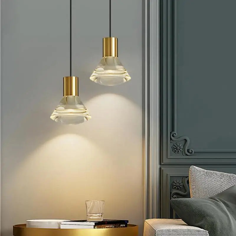 koperen kroonluchter met moderne led-verlichting voor interieurdecoratie