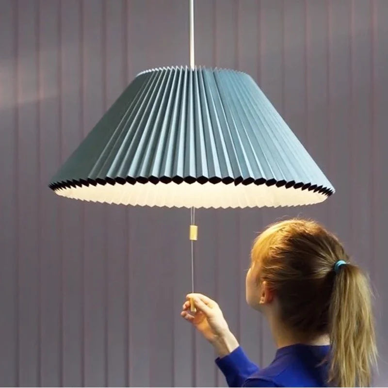 moderne plissé stoffen kroonluchter met creatief noordse design