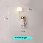 Applique Murale En Résine Douce Et Ludique Astronaute C / Lumière Blanche Chambre
