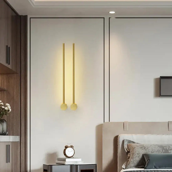 Applique Murale Led Dorée Minimaliste Élégante. Chambre