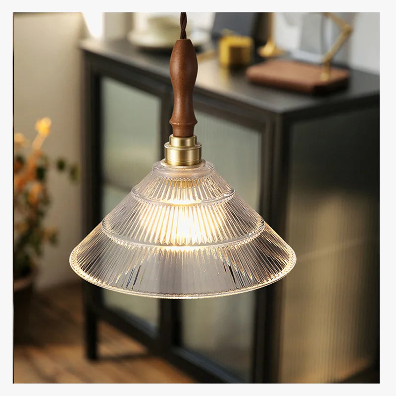 Retro koperen kroonluchter, vintage elegantie
