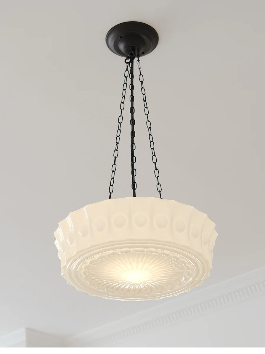 retro glazen lampenkap in Franse stijl voor elegante binnenruimte